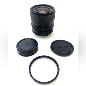 SIGMA UC Zoom 28 - 70mm f/1:3.5 - 4.5 Multi-Coated Camera Lens